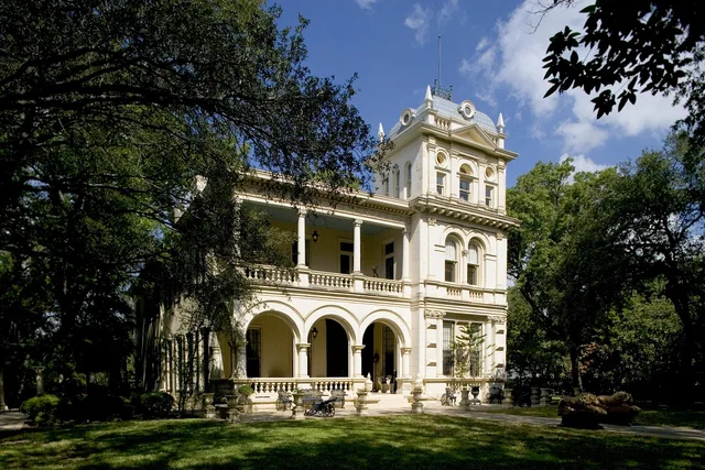 house, villa, villa finale, mansion, architecture, building, residence, real estate, usa, old villa, estate, san antonio, texas, america, north america, villa, villa, villa, villa, villa, mansion, mansion, san antonio, san antonio, texas. Getting US homes by city prices right the first time